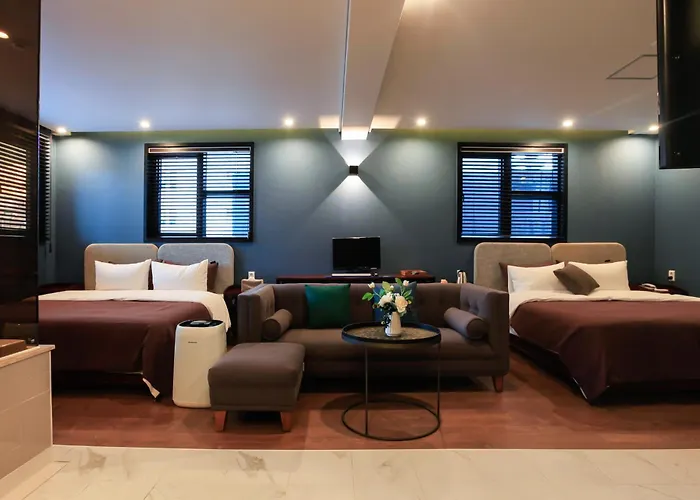 Brown Dot Yangjeong 3* 釜山広域市