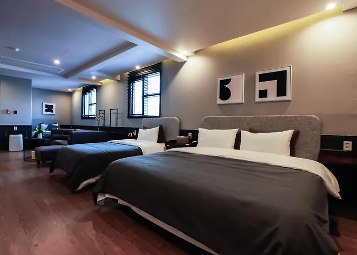 Brown Dot Yangjeong 3*